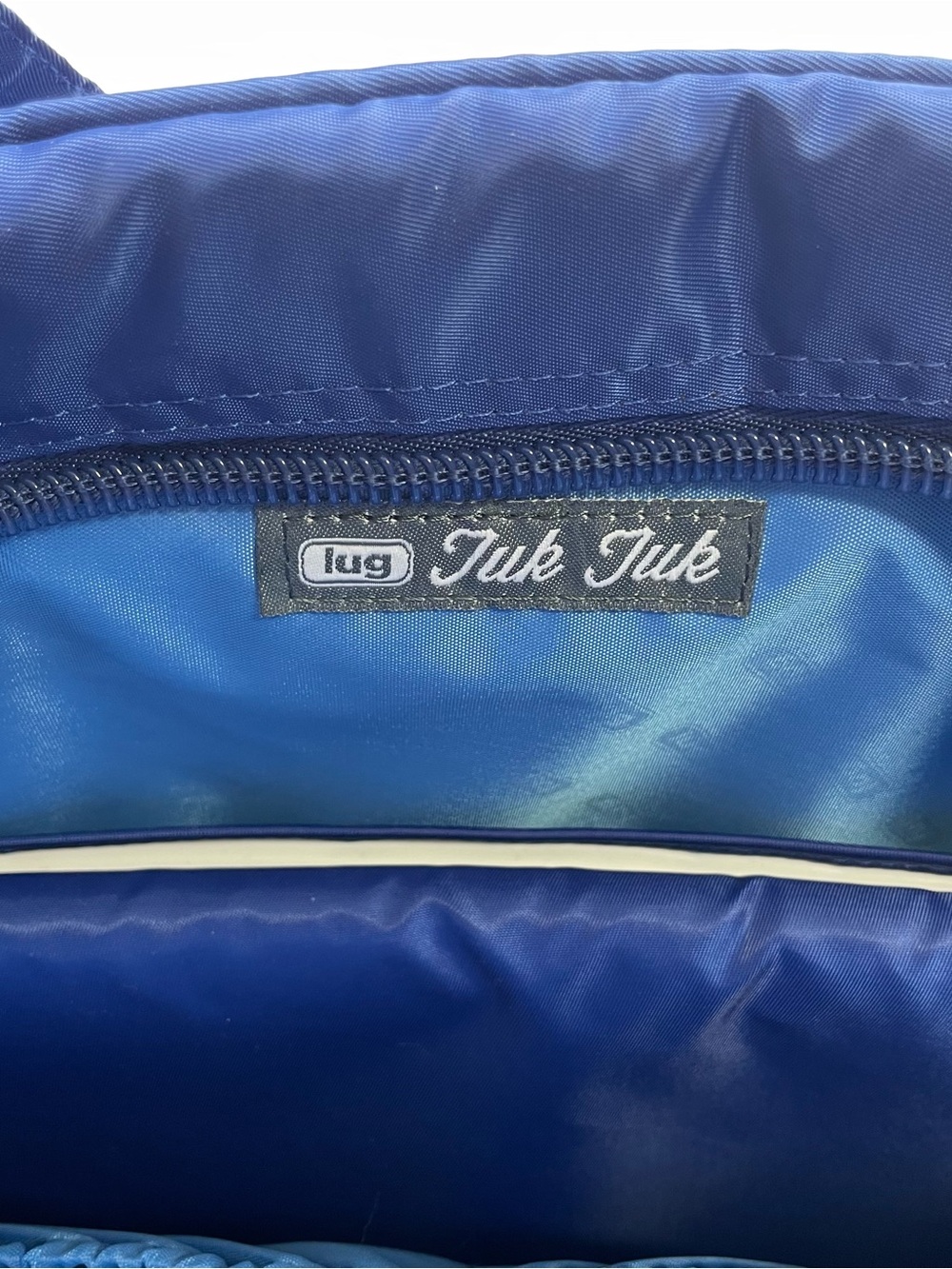 NEW Lug Tuk Tuk Travel Bag Cobalt Blue Quilted Pockets Stroller Straps NWT - Picture 5 of 16